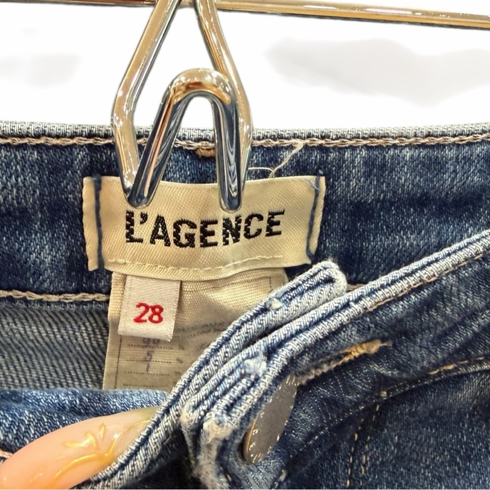 ✅SOLD✅L’Agence Madden High Rise Wide Leg Jean in Durango Size 28 - Picture 3 of 14